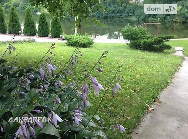 триповерховий будинок, 383 кв. м, кирпич. Продаж в Києві, район Осокорки фото 1 триповерховий будинок, 383 кв. м, кирпич. Продаж в Києві, район Осокорки фото 1