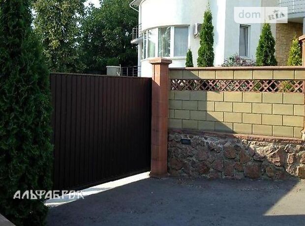 триповерховий будинок, 383 кв. м, кирпич. Продаж в Києві, район Осокорки фото 1 триповерховий будинок, 383 кв. м, кирпич. Продаж в Києві, район Осокорки фото 1