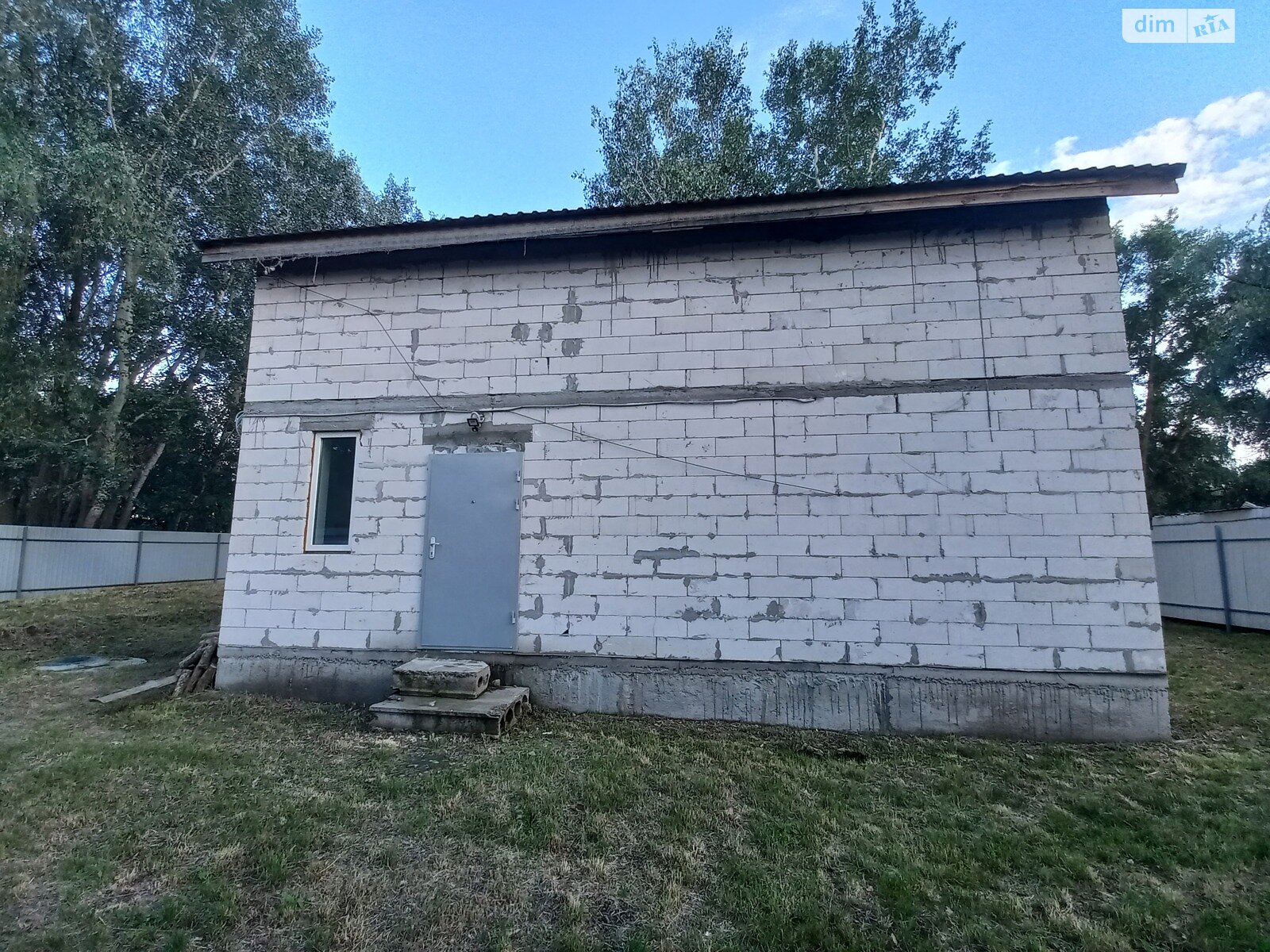 двухэтажный дом с мебелью, 146 кв. м, газобетон. Продажа в Киеве район Осокорки фото 1 двухэтажный дом с мебелью, 146 кв. м, газобетон. Продажа в Киеве район Осокорки фото 1