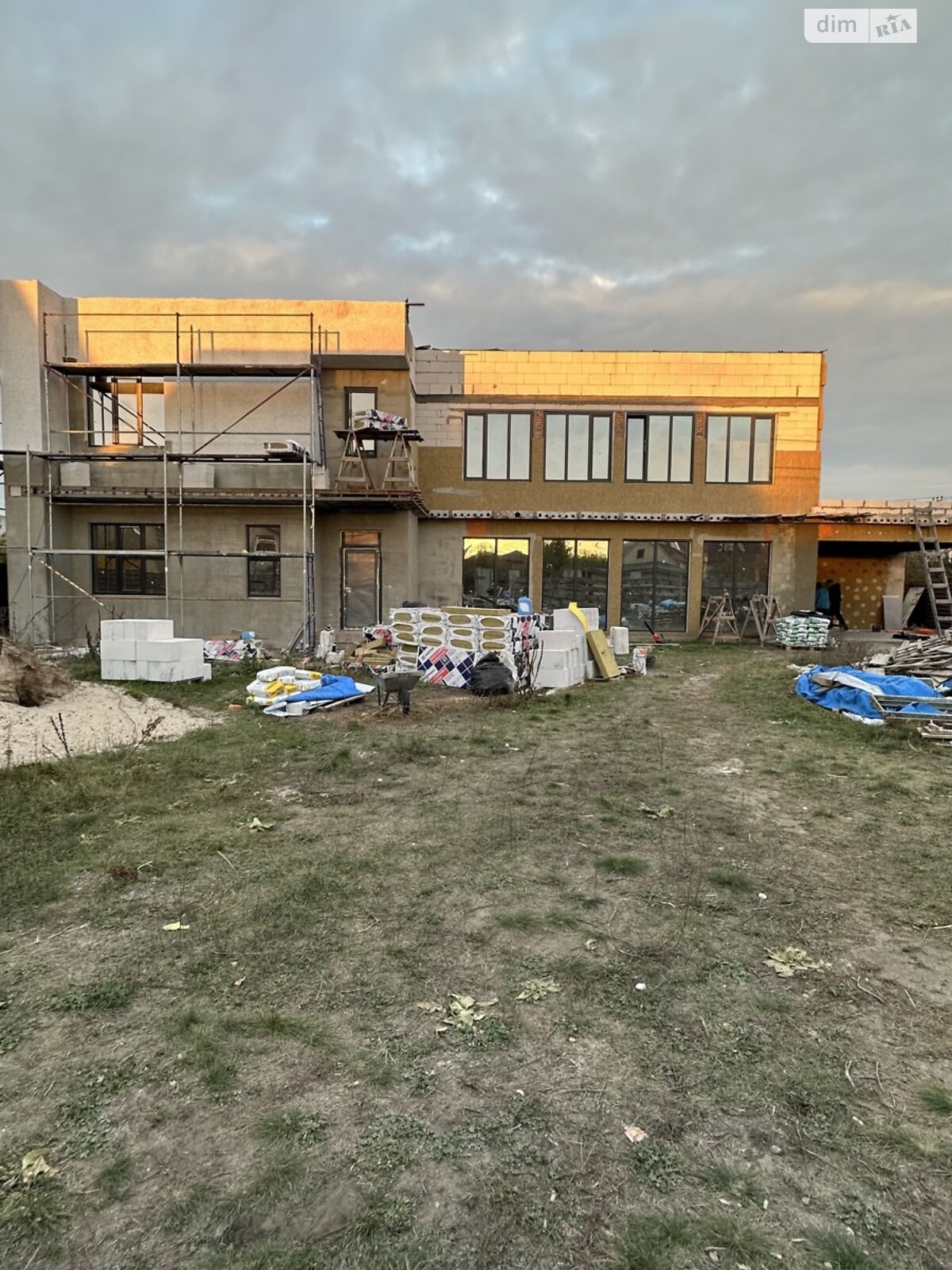 двоповерховий будинок з верандою, 218 кв. м, цегла. Продаж в Києві, район Осокорки фото 1 двоповерховий будинок з верандою, 218 кв. м, цегла. Продаж в Києві, район Осокорки фото 1