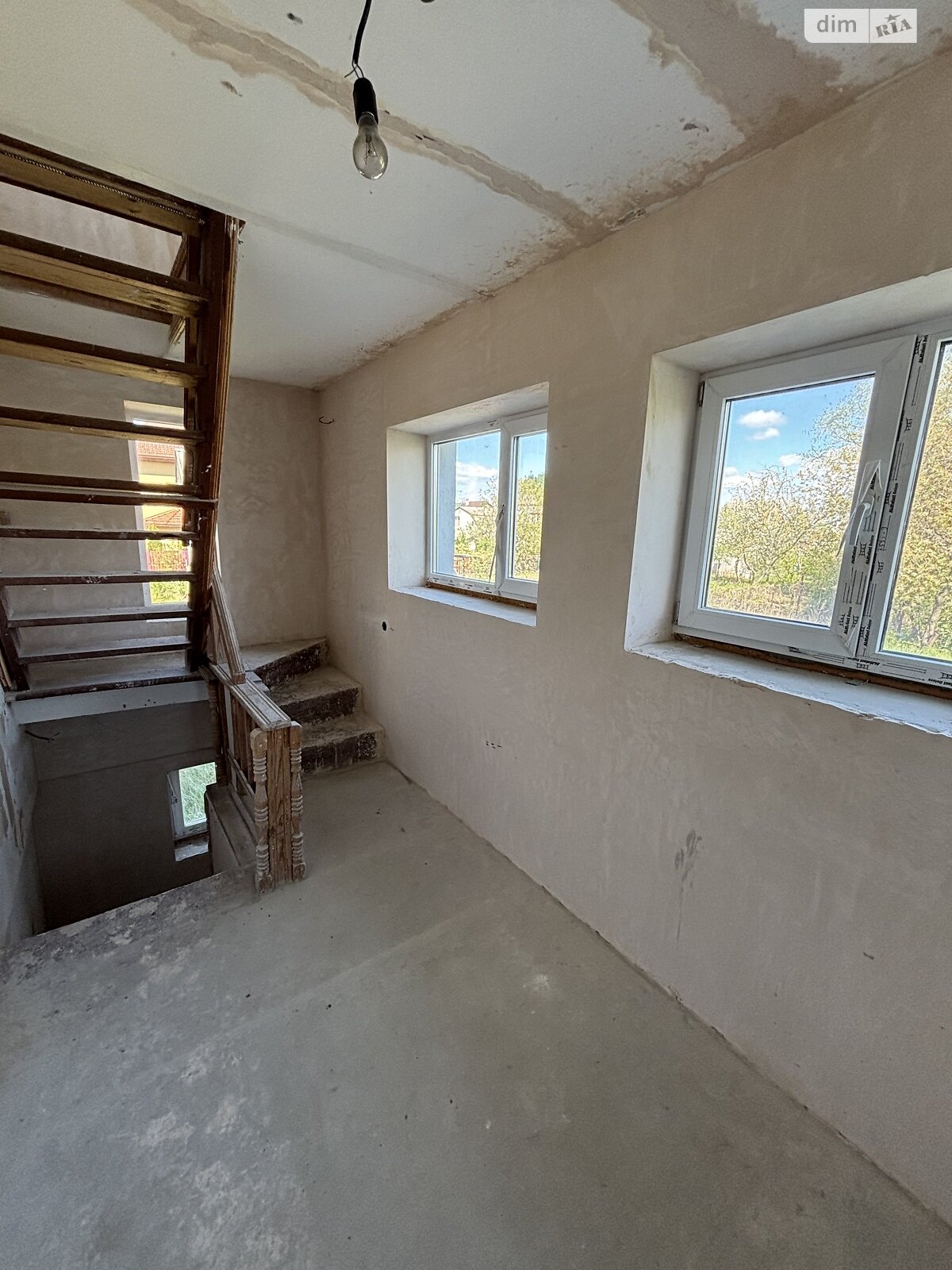 трехэтажный дом, 133 кв. м, кирпич. Продажа в Киеве район Осокорки фото 1 трехэтажный дом, 133 кв. м, кирпич. Продажа в Киеве район Осокорки фото 1