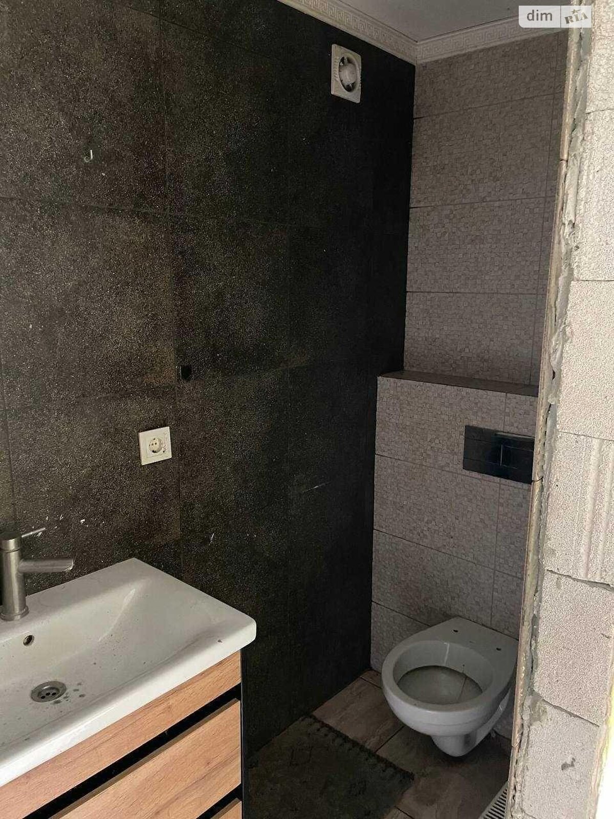 двоповерховий будинок, 70 кв. м, цегла. Продаж в Києві, район Осокорки фото 1 двоповерховий будинок, 70 кв. м, цегла. Продаж в Києві, район Осокорки фото 1