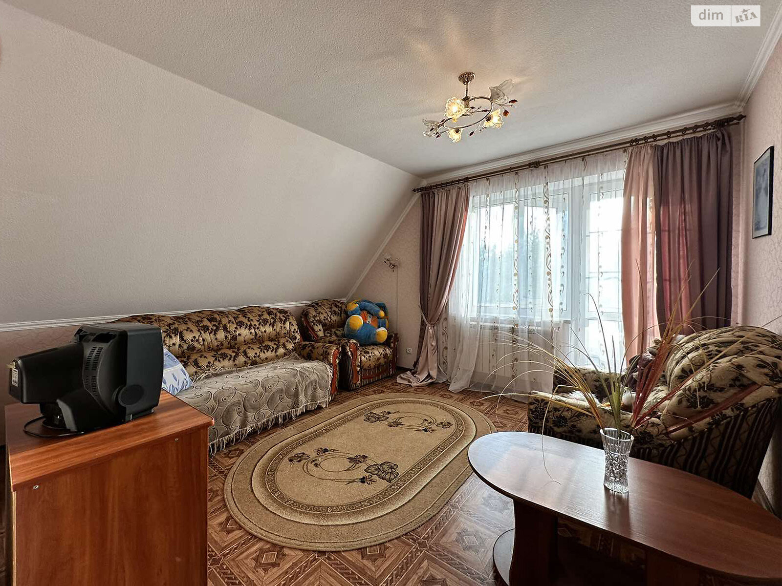 двухэтажный дом с ремонтом, 240 кв. м, кирпич. Продажа в Киеве район Осокорки фото 1 двухэтажный дом с ремонтом, 240 кв. м, кирпич. Продажа в Киеве район Осокорки фото 1
