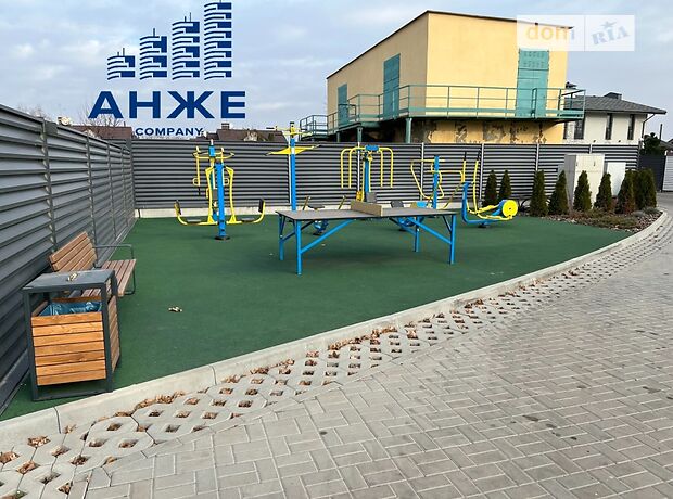 двоповерховий будинок з каміном, 310 кв. м, керамічний блок. Продаж в Києві, район Осокорки фото 1 двоповерховий будинок з каміном, 310 кв. м, керамічний блок. Продаж в Києві, район Осокорки фото 1