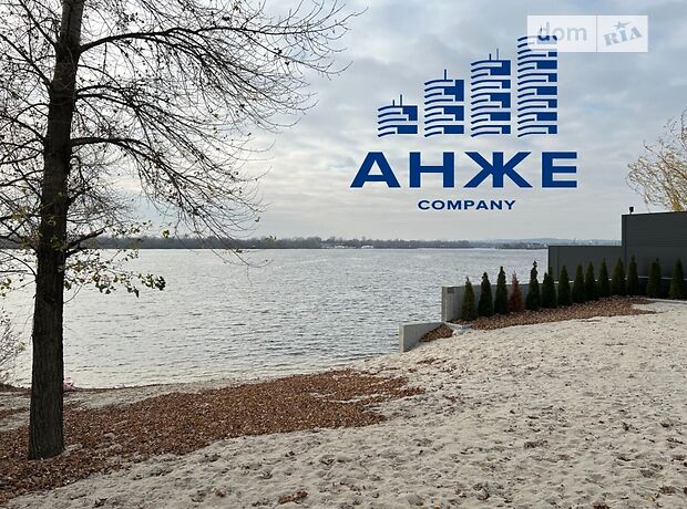 двоповерховий будинок з каміном, 310 кв. м, керамічний блок. Продаж в Києві, район Осокорки фото 1 двоповерховий будинок з каміном, 310 кв. м, керамічний блок. Продаж в Києві, район Осокорки фото 1