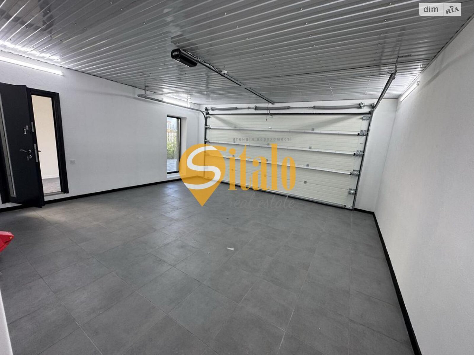 двоповерховий будинок з гаражем, 232 кв. м, цегла. Продаж в Києві, район Осокорки фото 1 двоповерховий будинок з гаражем, 232 кв. м, цегла. Продаж в Києві, район Осокорки фото 1