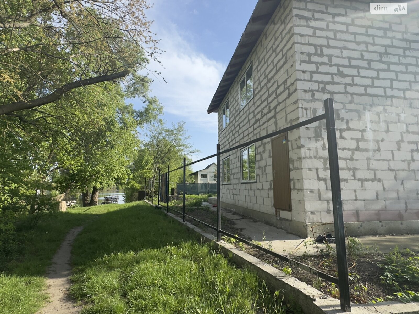 двухэтажный дом, 160 кв. м, газобетон. Продажа в Киеве район Осокорки фото 1 двухэтажный дом, 160 кв. м, газобетон. Продажа в Киеве район Осокорки фото 1
