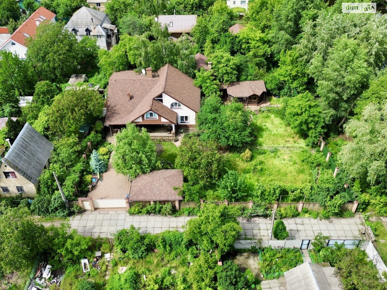 двоповерховий будинок, 211.8 кв. м, піноблок. Продаж в Києві, район Осокорки фото 1 двоповерховий будинок, 211.8 кв. м, піноблок. Продаж в Києві, район Осокорки фото 1