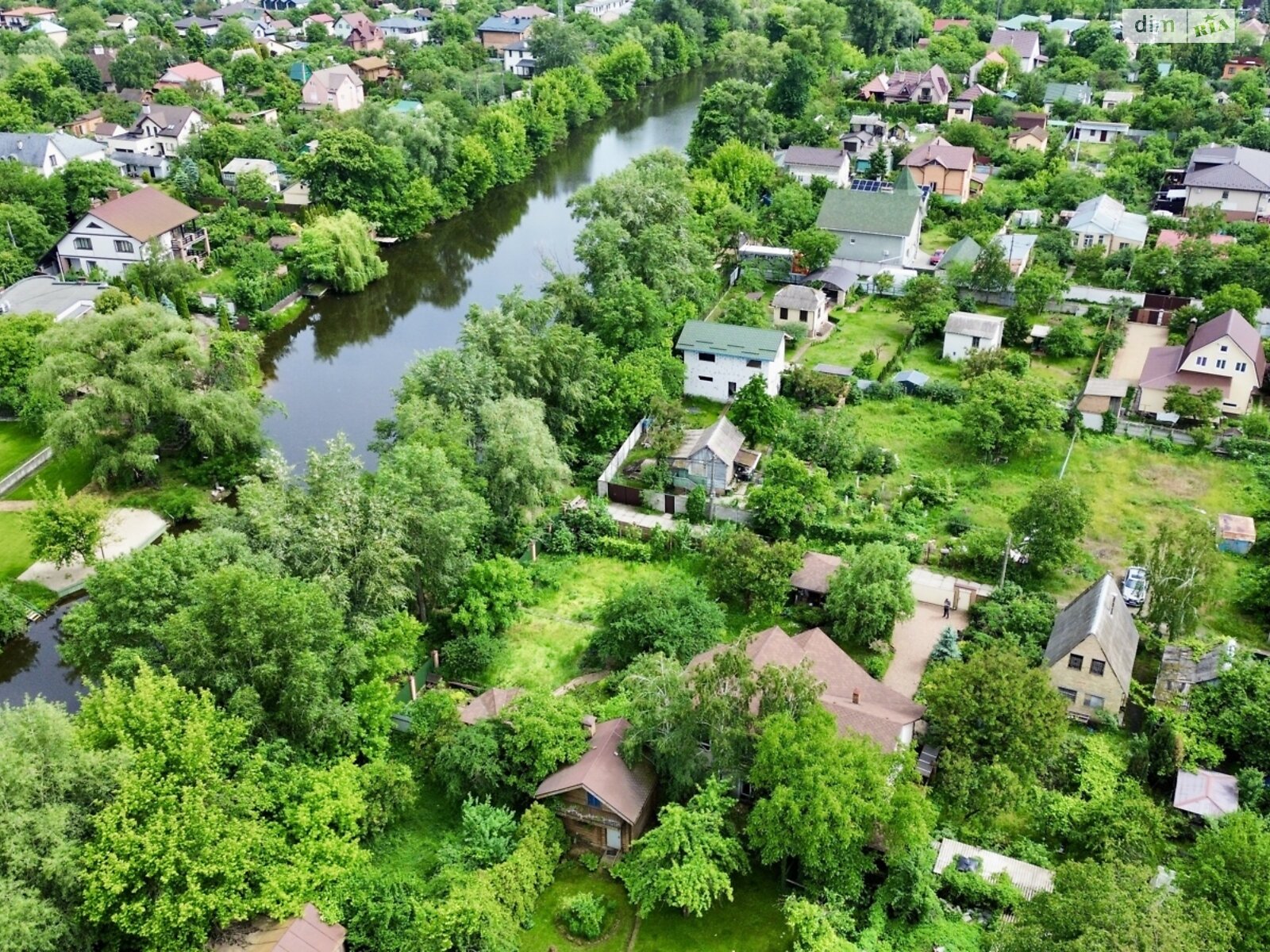 двоповерховий будинок, 211.8 кв. м, піноблок. Продаж в Києві, район Осокорки фото 1 двоповерховий будинок, 211.8 кв. м, піноблок. Продаж в Києві, район Осокорки фото 1