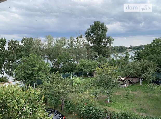 трехэтажный дом, 325 кв. м, кирпич. Продажа в Киеве район Осокорки фото 1 трехэтажный дом, 325 кв. м, кирпич. Продажа в Киеве район Осокорки фото 1