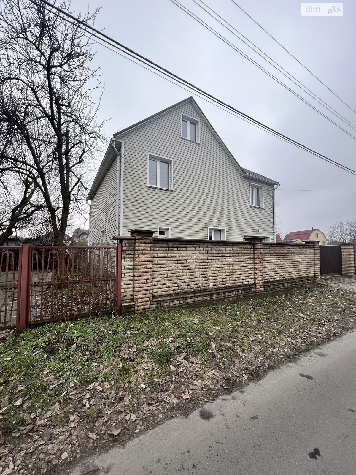 трехэтажный дом, 217 кв. м, пеноблок. Продажа в Киеве район Осокорки фото 1
