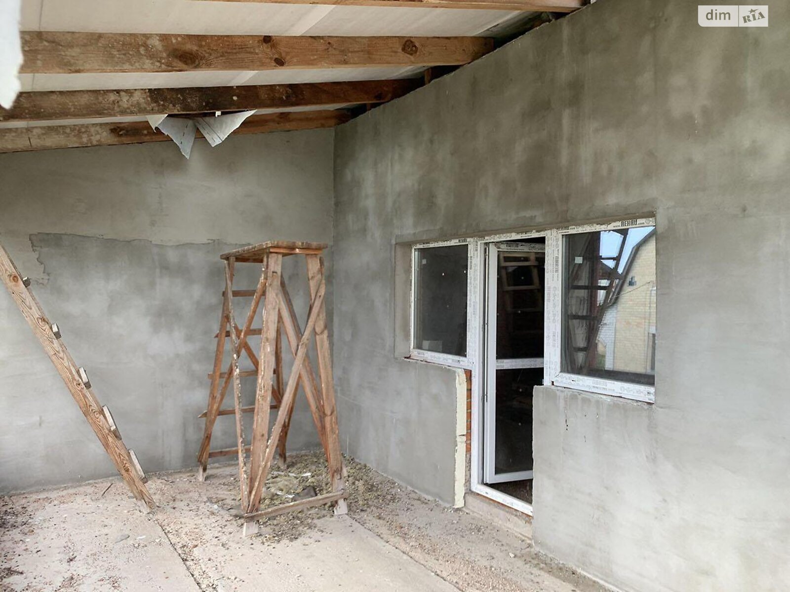 трехэтажный дом, 325 кв. м, кирпич. Продажа в Киеве район Осокорки фото 1 трехэтажный дом, 325 кв. м, кирпич. Продажа в Киеве район Осокорки фото 1