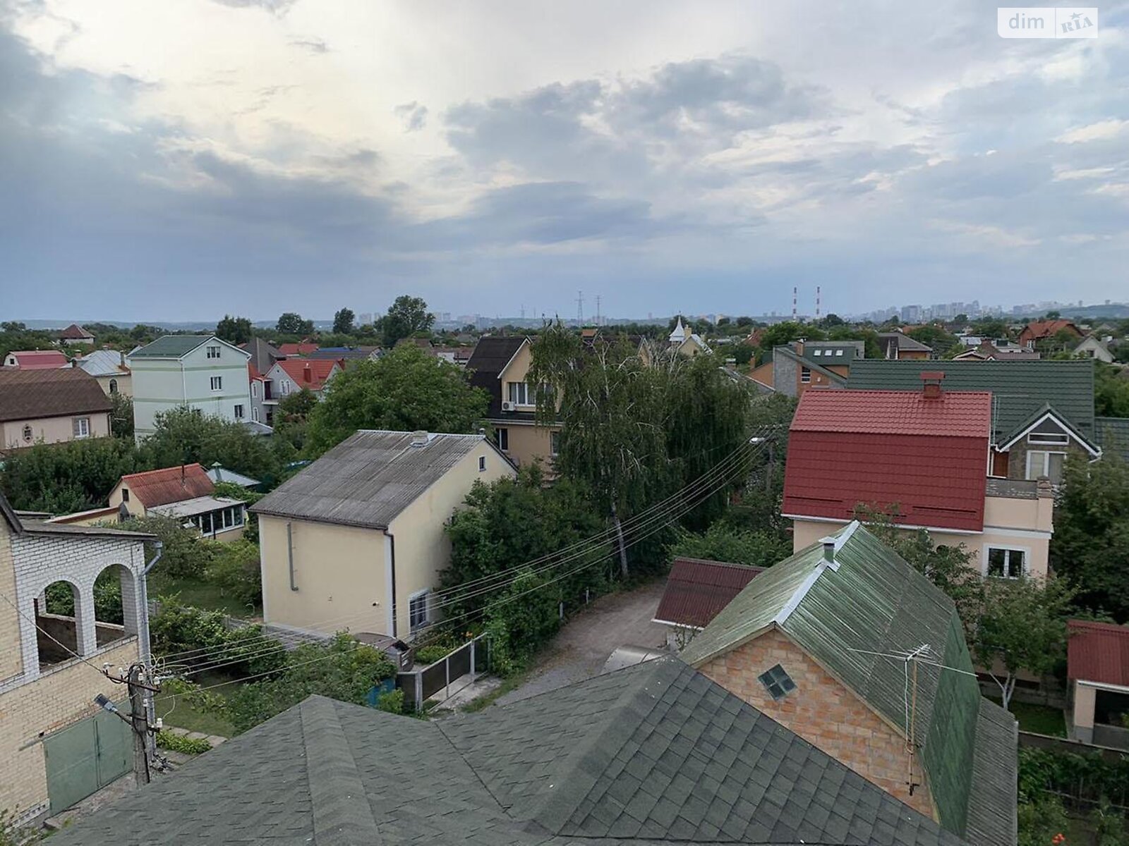 трехэтажный дом, 325 кв. м, кирпич. Продажа в Киеве район Осокорки фото 1 трехэтажный дом, 325 кв. м, кирпич. Продажа в Киеве район Осокорки фото 1