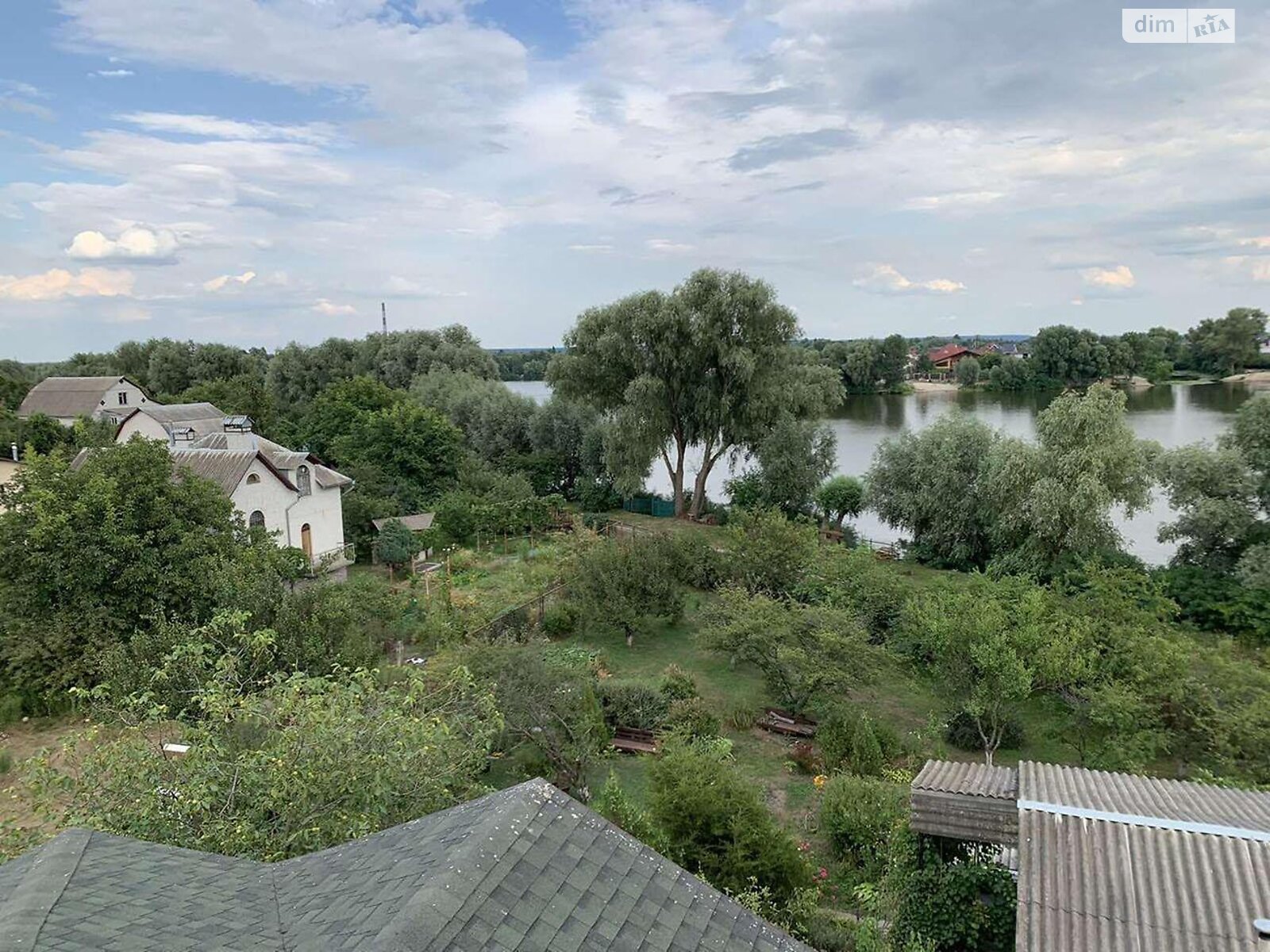 трехэтажный дом, 325 кв. м, кирпич. Продажа в Киеве район Осокорки фото 1 трехэтажный дом, 325 кв. м, кирпич. Продажа в Киеве район Осокорки фото 1