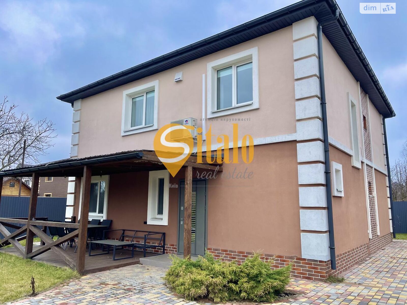 двоповерховий будинок, 180 кв. м, цегла. Продаж в Києві, район Осокорки фото 1 двоповерховий будинок, 180 кв. м, цегла. Продаж в Києві, район Осокорки фото 1