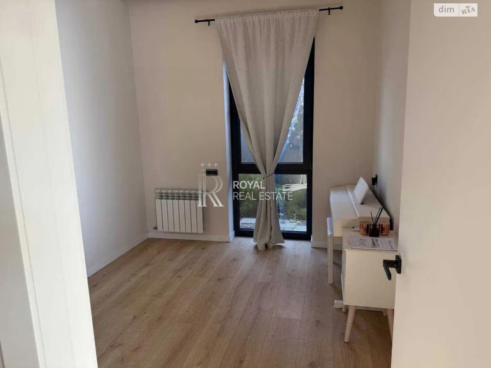 одноэтажный дом, 132 кв. м, монолит. Продажа в Киеве район Осокорки фото 1 одноэтажный дом, 132 кв. м, монолит. Продажа в Киеве район Осокорки фото 1