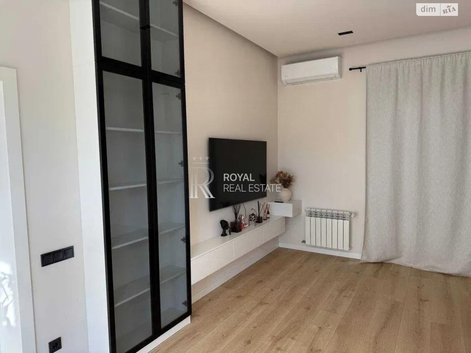 одноэтажный дом, 132 кв. м, монолит. Продажа в Киеве район Осокорки фото 1 одноэтажный дом, 132 кв. м, монолит. Продажа в Киеве район Осокорки фото 1