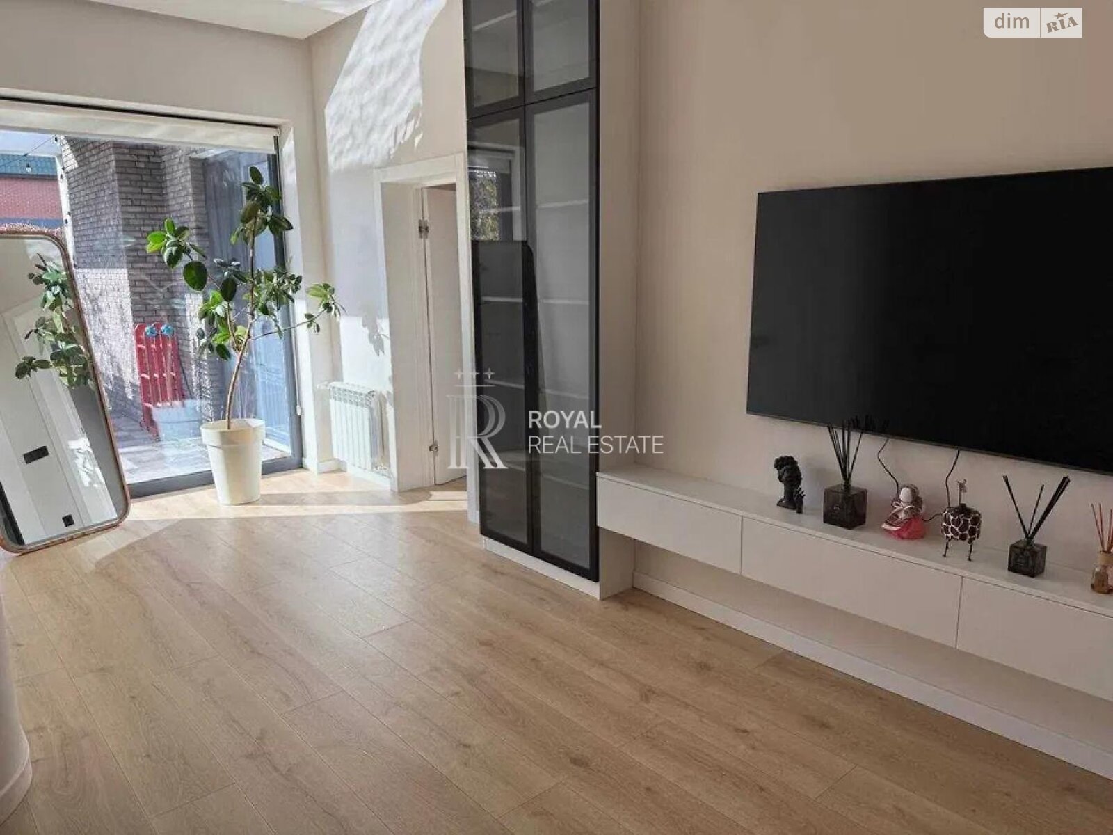 одноэтажный дом, 132 кв. м, монолит. Продажа в Киеве район Осокорки фото 1 одноэтажный дом, 132 кв. м, монолит. Продажа в Киеве район Осокорки фото 1