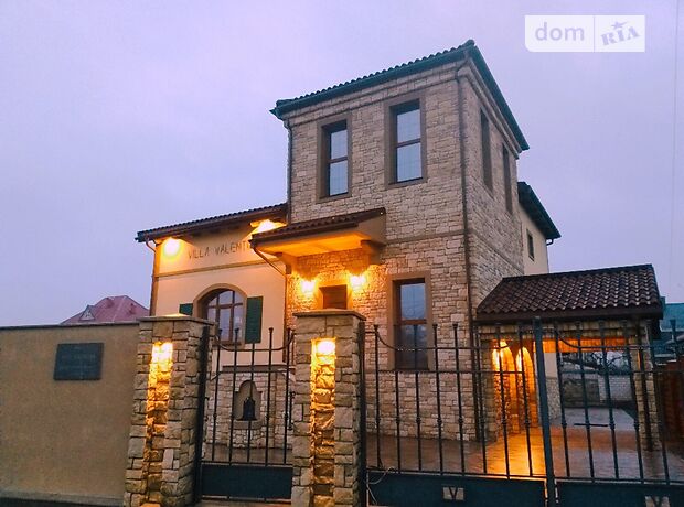 трехэтажный дом с камином, 300 кв. м, керамический блок. Продажа в Киеве район Осокорки фото 1 трехэтажный дом с камином, 300 кв. м, керамический блок. Продажа в Киеве район Осокорки фото 1