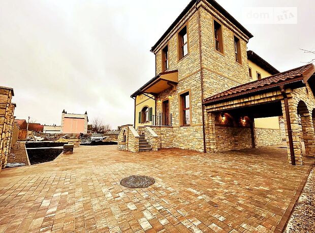 трехэтажный дом с камином, 300 кв. м, керамический блок. Продажа в Киеве район Осокорки фото 1 трехэтажный дом с камином, 300 кв. м, керамический блок. Продажа в Киеве район Осокорки фото 1