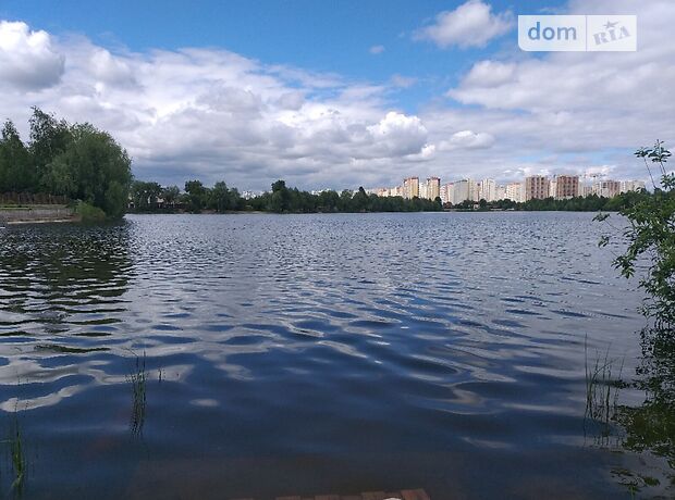 трехэтажный дом с камином, 300 кв. м, керамический блок. Продажа в Киеве район Осокорки фото 1 трехэтажный дом с камином, 300 кв. м, керамический блок. Продажа в Киеве район Осокорки фото 1