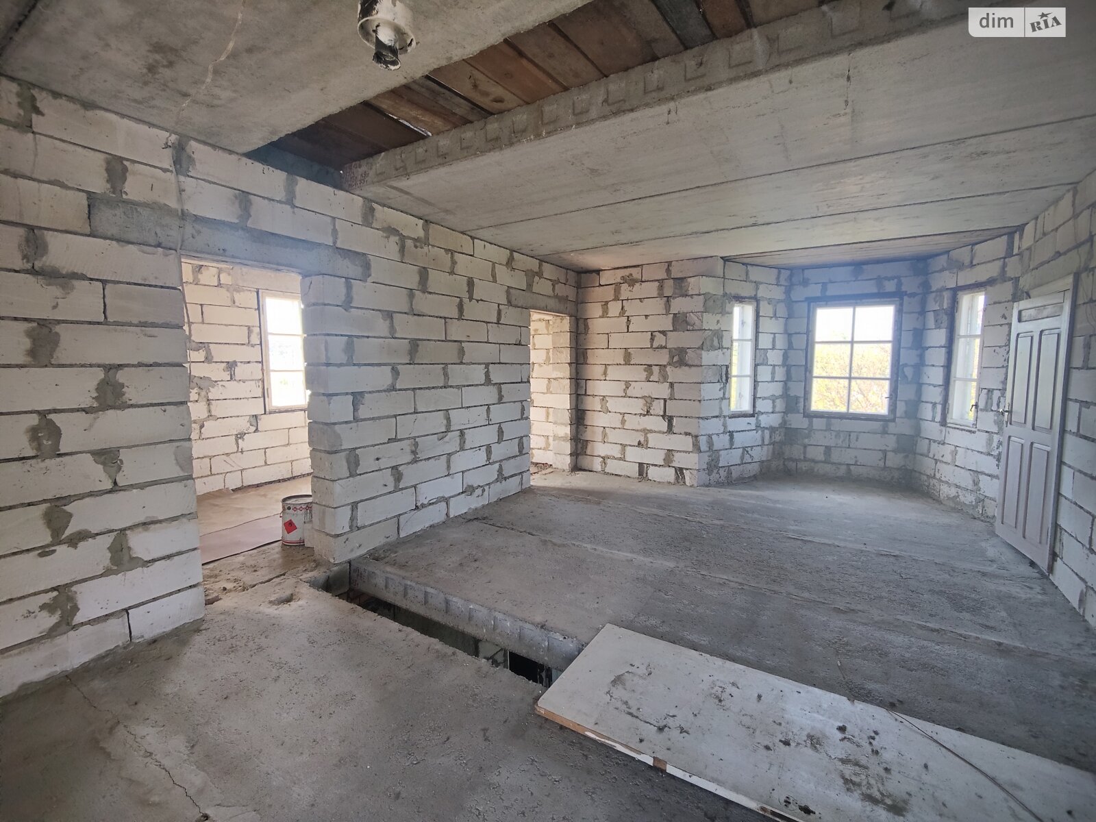 двоповерховий будинок з гаражем, 252 кв. м, газобетон. Продаж в Києві, район Осокорки фото 1 двоповерховий будинок з гаражем, 252 кв. м, газобетон. Продаж в Києві, район Осокорки фото 1