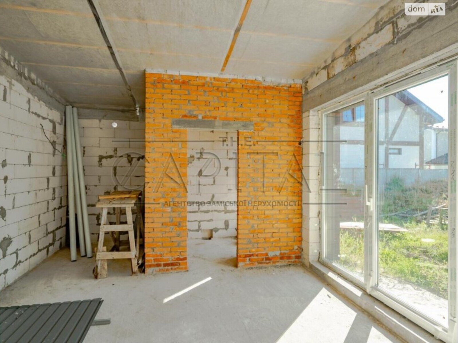 одноэтажный дом, 210 кв. м, кирпич. Продажа в Киеве район Осокорки фото 1 одноэтажный дом, 210 кв. м, кирпич. Продажа в Киеве район Осокорки фото 1