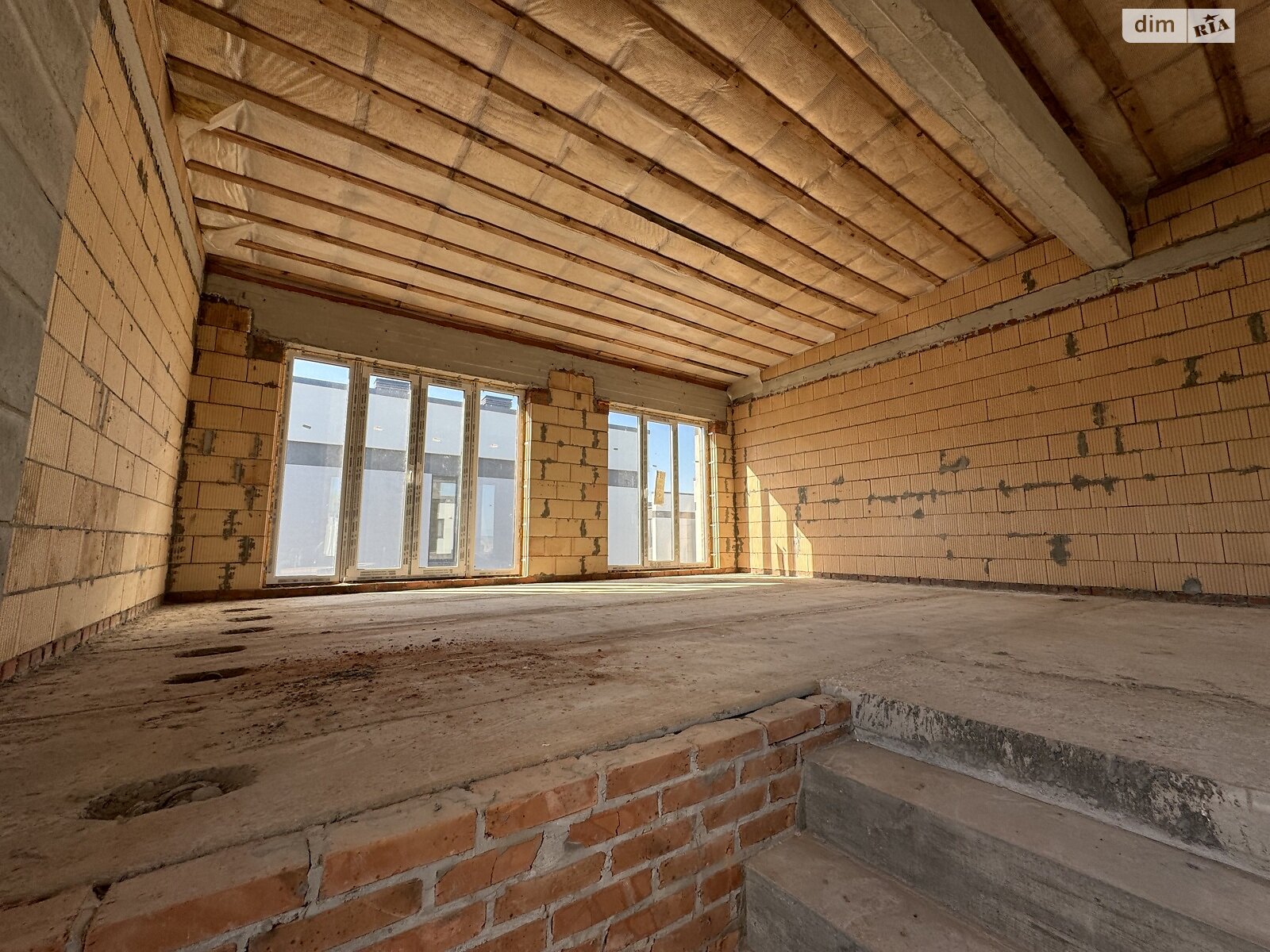 двоповерховий будинок з балконом, 145 кв. м, цегла. Продаж в Києві, район Осокорки фото 1 двоповерховий будинок з балконом, 145 кв. м, цегла. Продаж в Києві, район Осокорки фото 1