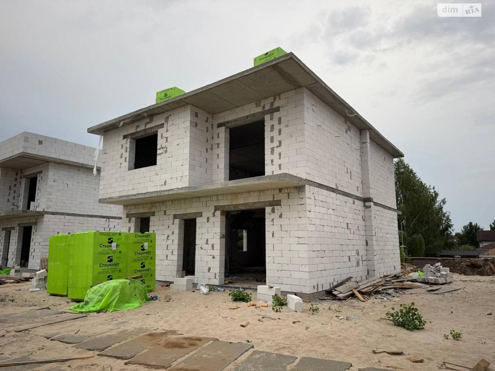 двухэтажный дом, 145 кв. м, кирпич. Продажа в Киеве район Осокорки фото 1 двухэтажный дом, 145 кв. м, кирпич. Продажа в Киеве район Осокорки фото 1