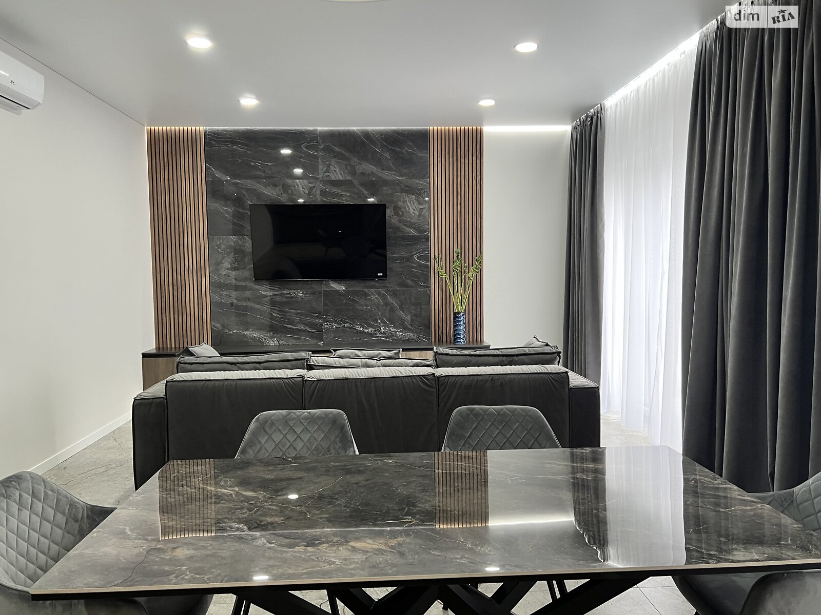 двухэтажный дом с верандой, 145 кв. м, кирпич. Продажа в Киеве район Осокорки фото 1 двухэтажный дом с верандой, 145 кв. м, кирпич. Продажа в Киеве район Осокорки фото 1