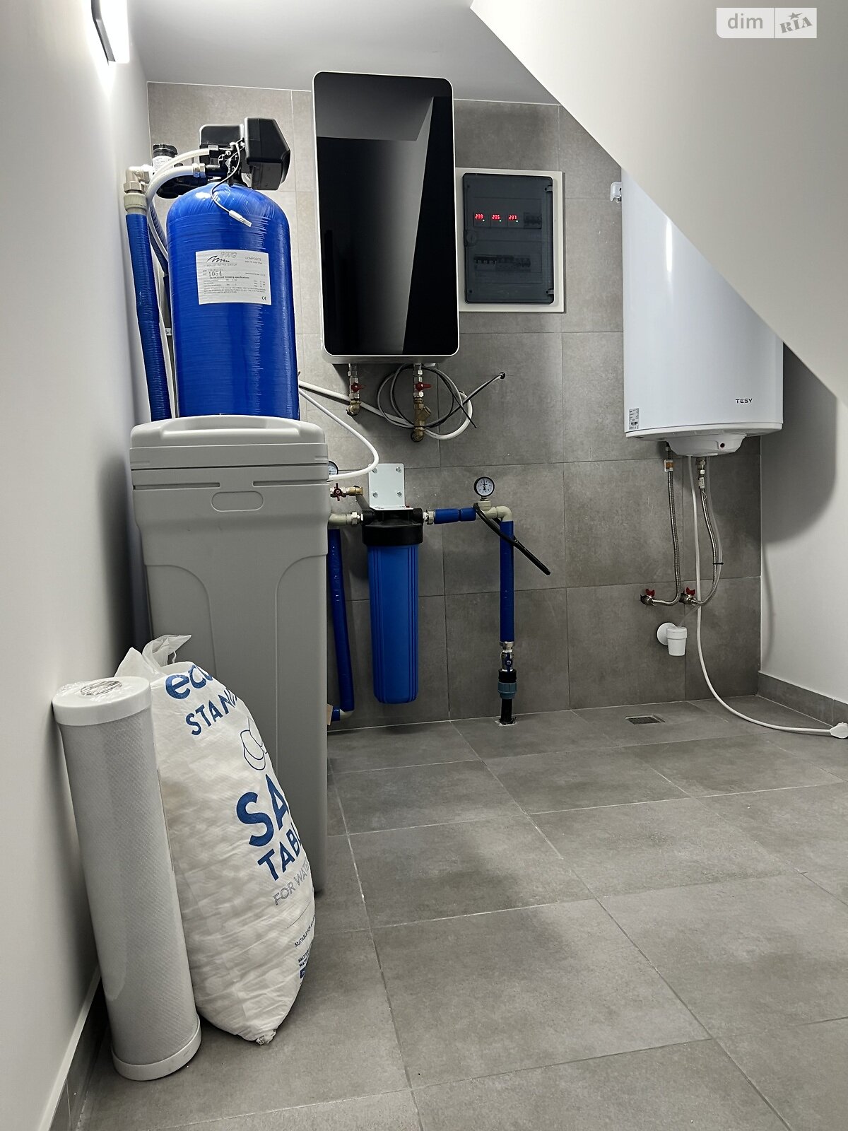 двухэтажный дом с верандой, 145 кв. м, кирпич. Продажа в Киеве район Осокорки фото 1 двухэтажный дом с верандой, 145 кв. м, кирпич. Продажа в Киеве район Осокорки фото 1