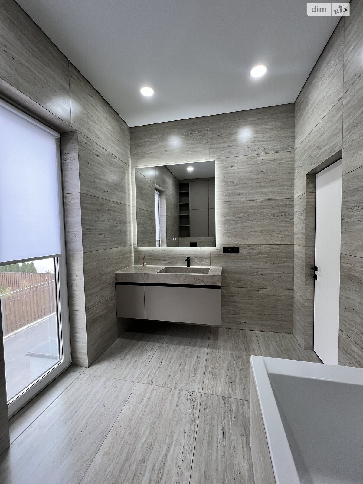 двухэтажный дом с верандой, 145 кв. м, кирпич. Продажа в Киеве район Осокорки фото 1 двухэтажный дом с верандой, 145 кв. м, кирпич. Продажа в Киеве район Осокорки фото 1