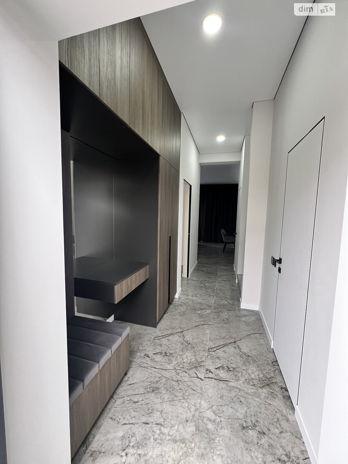 двухэтажный дом с верандой, 145 кв. м, кирпич. Продажа в Киеве район Осокорки фото 1 двухэтажный дом с верандой, 145 кв. м, кирпич. Продажа в Киеве район Осокорки фото 1