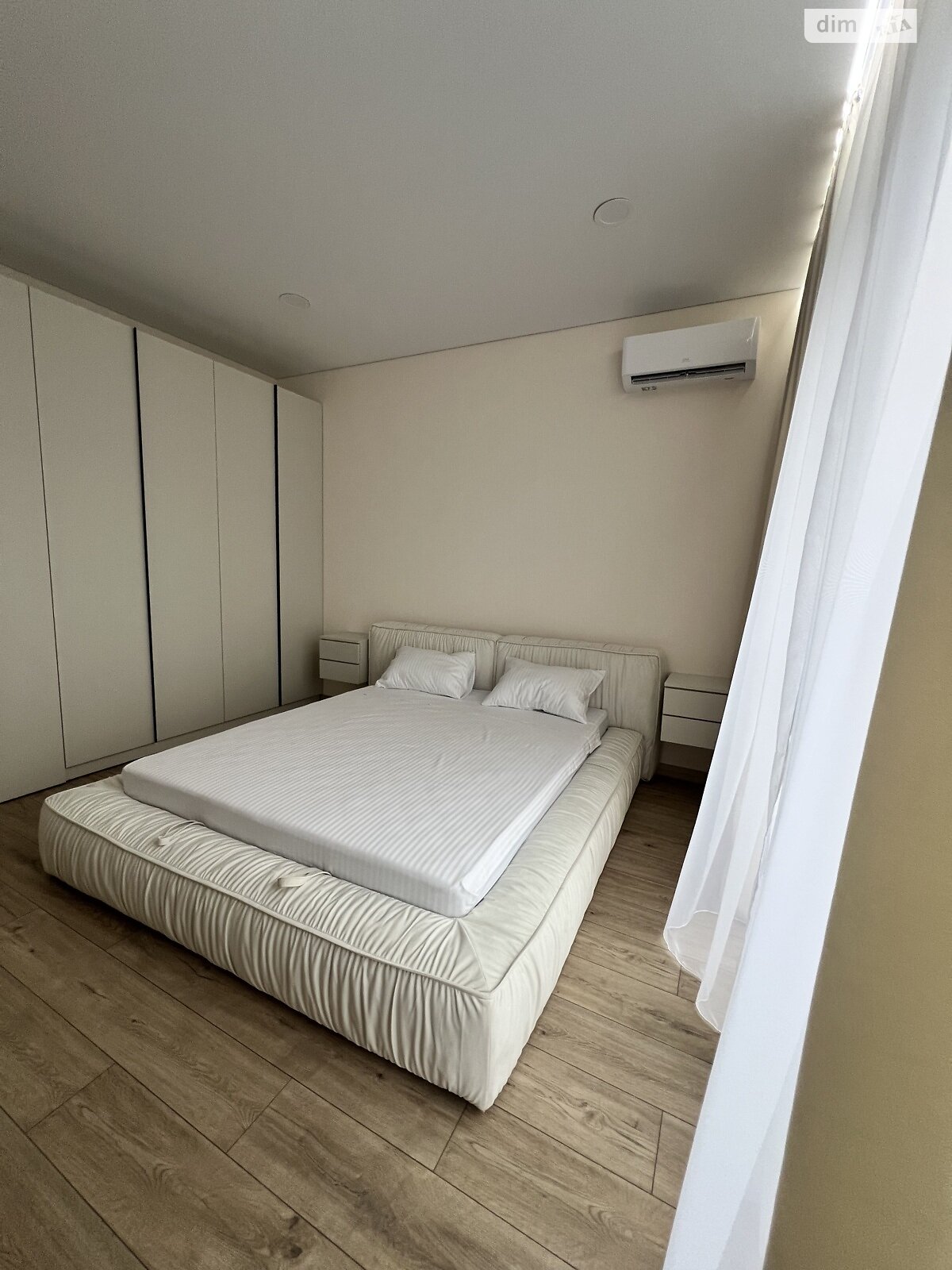 двухэтажный дом с верандой, 145 кв. м, кирпич. Продажа в Киеве район Осокорки фото 1 двухэтажный дом с верандой, 145 кв. м, кирпич. Продажа в Киеве район Осокорки фото 1