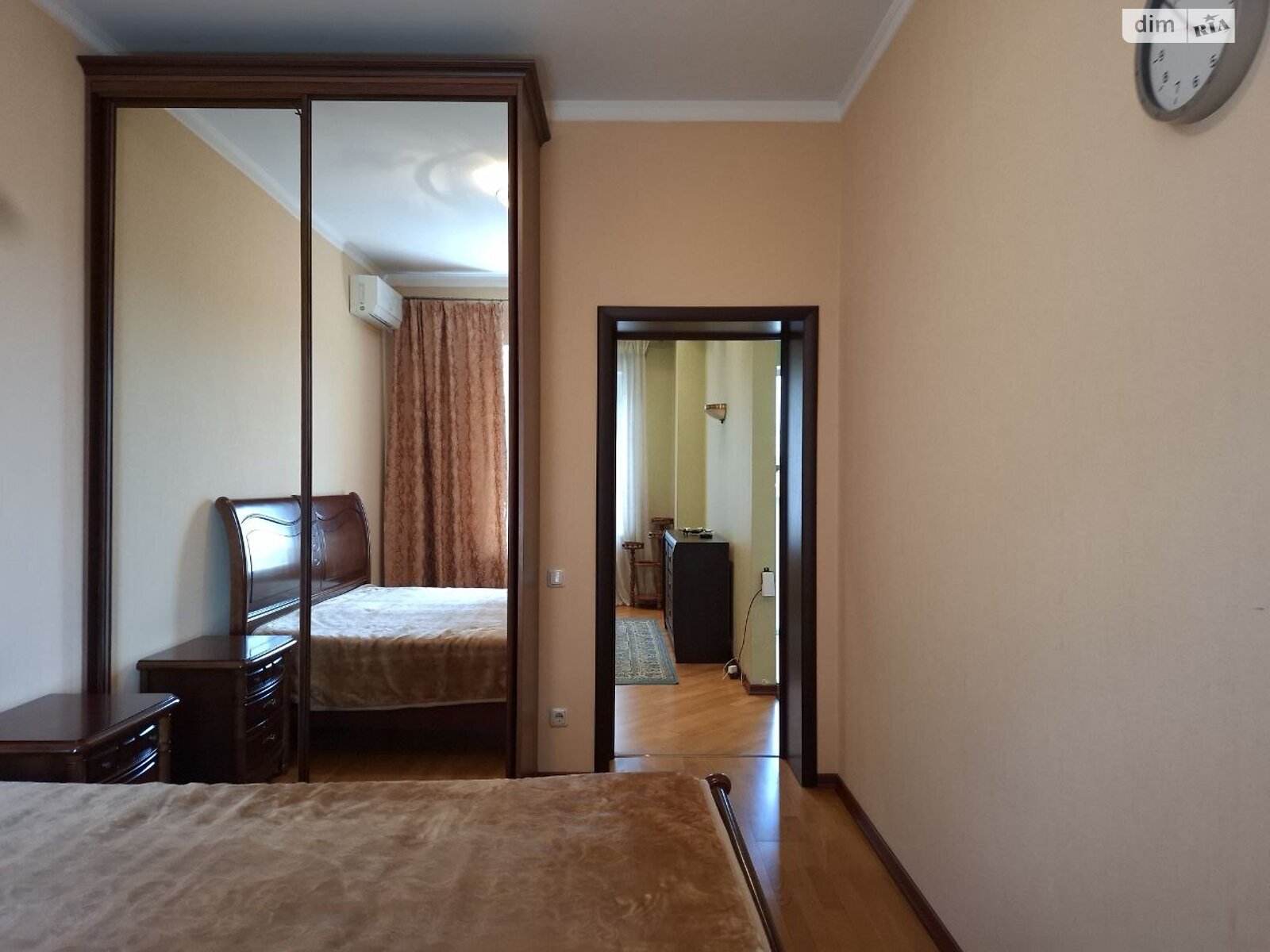 двухэтажный дом с гаражом, 282.8 кв. м, кирпич. Продажа в Киеве район Осокорки фото 1 двухэтажный дом с гаражом, 282.8 кв. м, кирпич. Продажа в Киеве район Осокорки фото 1