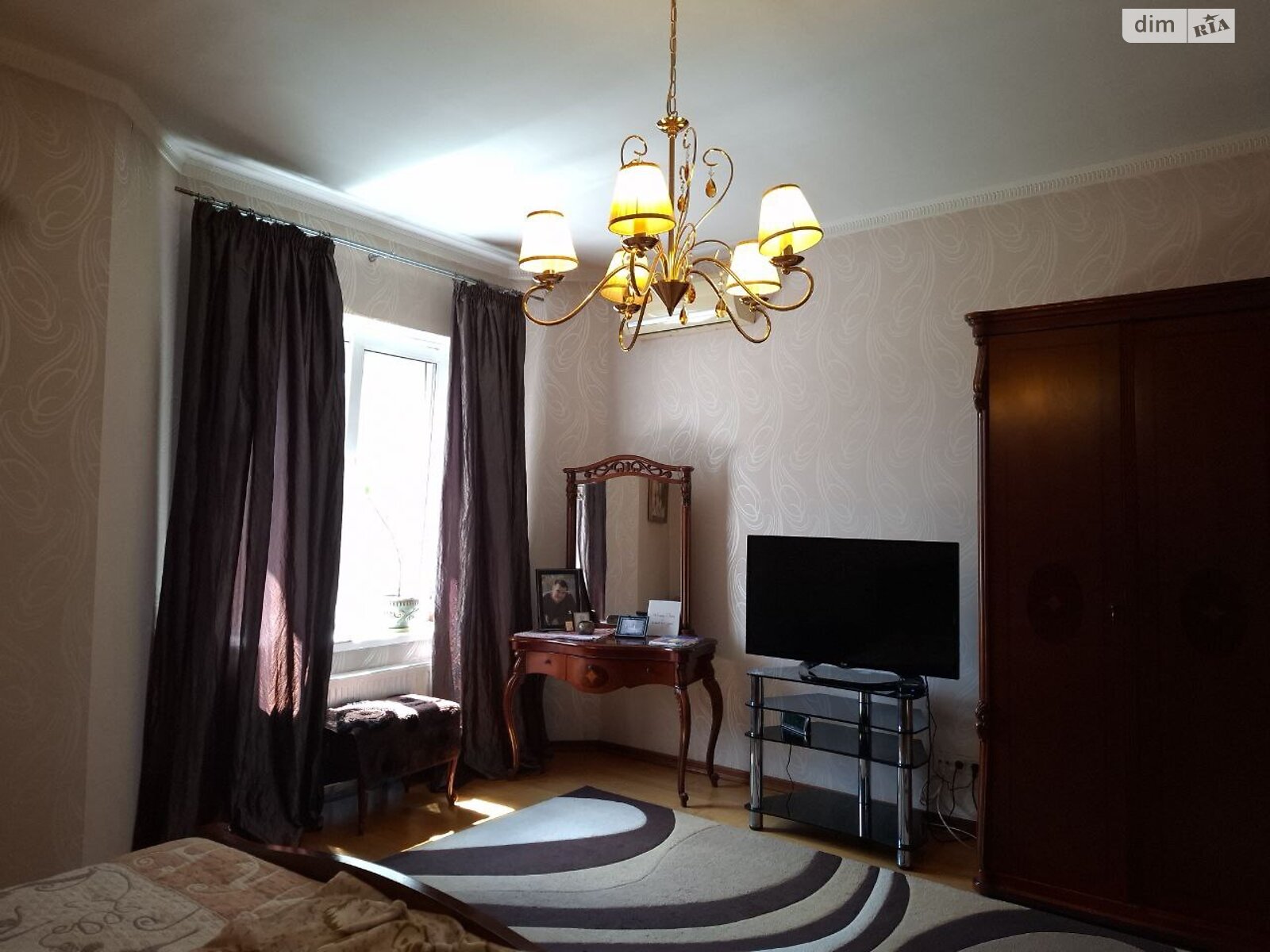 двухэтажный дом с гаражом, 282.8 кв. м, кирпич. Продажа в Киеве район Осокорки фото 1 двухэтажный дом с гаражом, 282.8 кв. м, кирпич. Продажа в Киеве район Осокорки фото 1