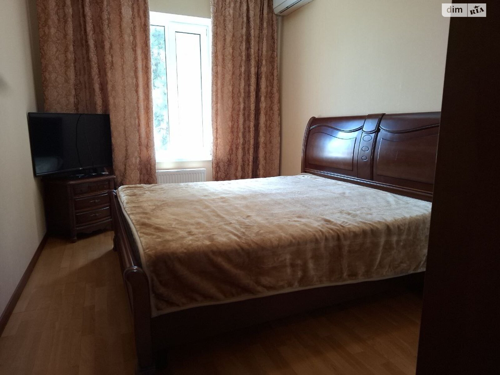 двухэтажный дом с гаражом, 282.8 кв. м, кирпич. Продажа в Киеве район Осокорки фото 1 двухэтажный дом с гаражом, 282.8 кв. м, кирпич. Продажа в Киеве район Осокорки фото 1
