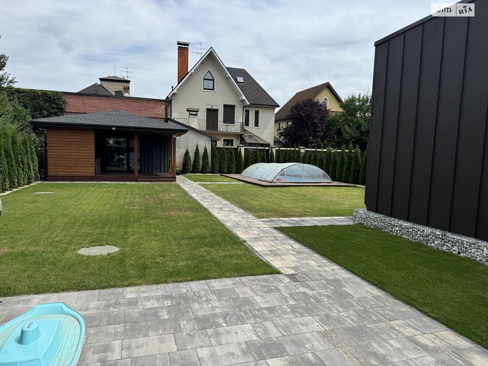 одноэтажный дом, 70 кв. м, кирпич. Продажа в Киеве район Осокорки фото 1 одноэтажный дом, 70 кв. м, кирпич. Продажа в Киеве район Осокорки фото 1