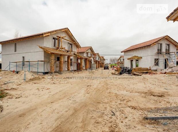 двоповерховий будинок з опаленням, 200 кв. м, кирпич. Продаж в Києві, район Осокорки фото 1 двоповерховий будинок з опаленням, 200 кв. м, кирпич. Продаж в Києві, район Осокорки фото 1
