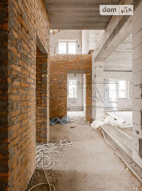 двоповерховий будинок з опаленням, 200 кв. м, кирпич. Продаж в Києві, район Осокорки фото 1 двоповерховий будинок з опаленням, 200 кв. м, кирпич. Продаж в Києві, район Осокорки фото 1