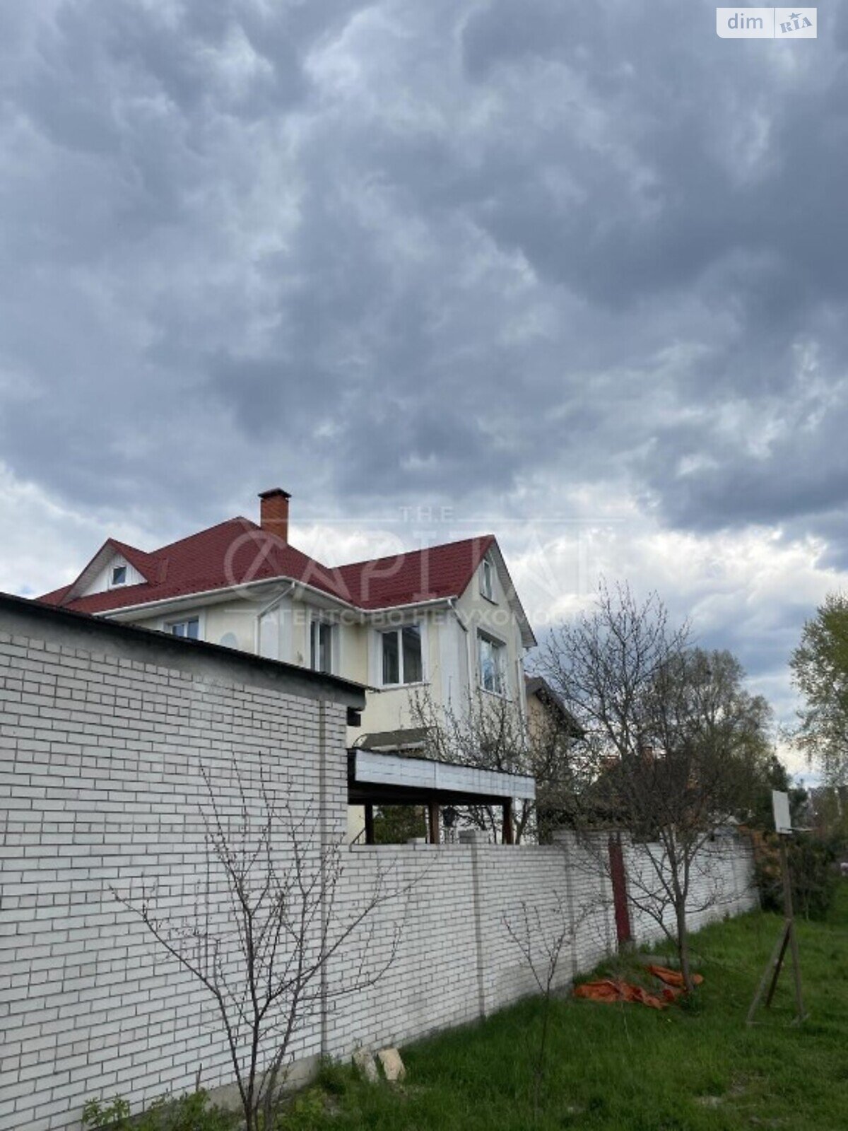 трехэтажный дом, 455 кв. м, кирпич. Продажа в Киеве район Осокорки фото 1