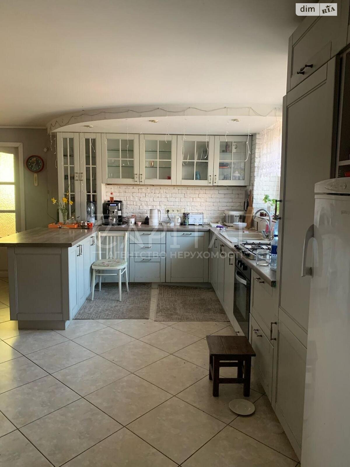трехэтажный дом, 250 кв. м, кирпич. Продажа в Киеве район Осокорки фото 1 трехэтажный дом, 250 кв. м, кирпич. Продажа в Киеве район Осокорки фото 1