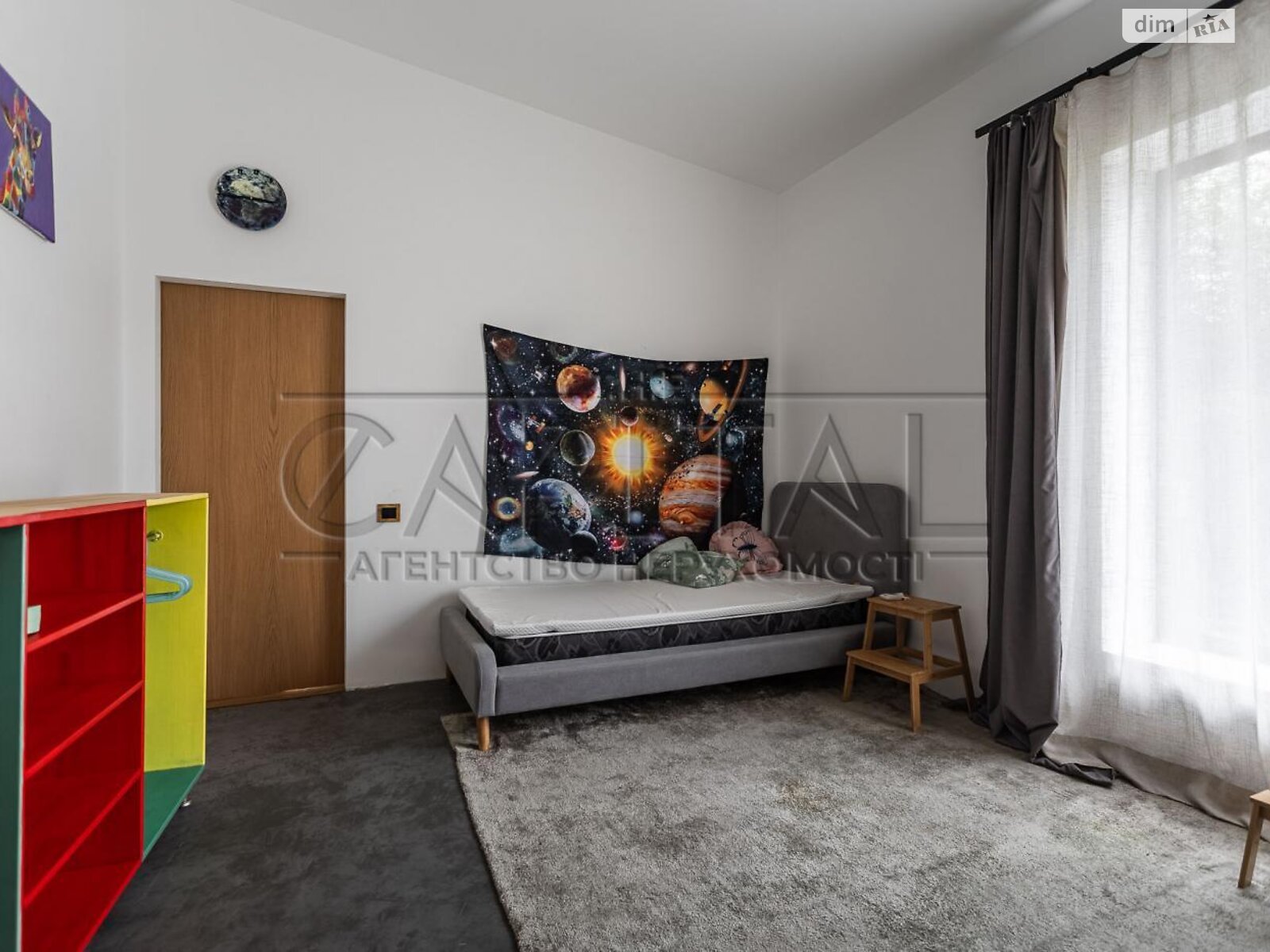 одноэтажный дом с отоплением, 260 кв. м, кирпич. Продажа в Киеве район Осокорки фото 1 одноэтажный дом с отоплением, 260 кв. м, кирпич. Продажа в Киеве район Осокорки фото 1