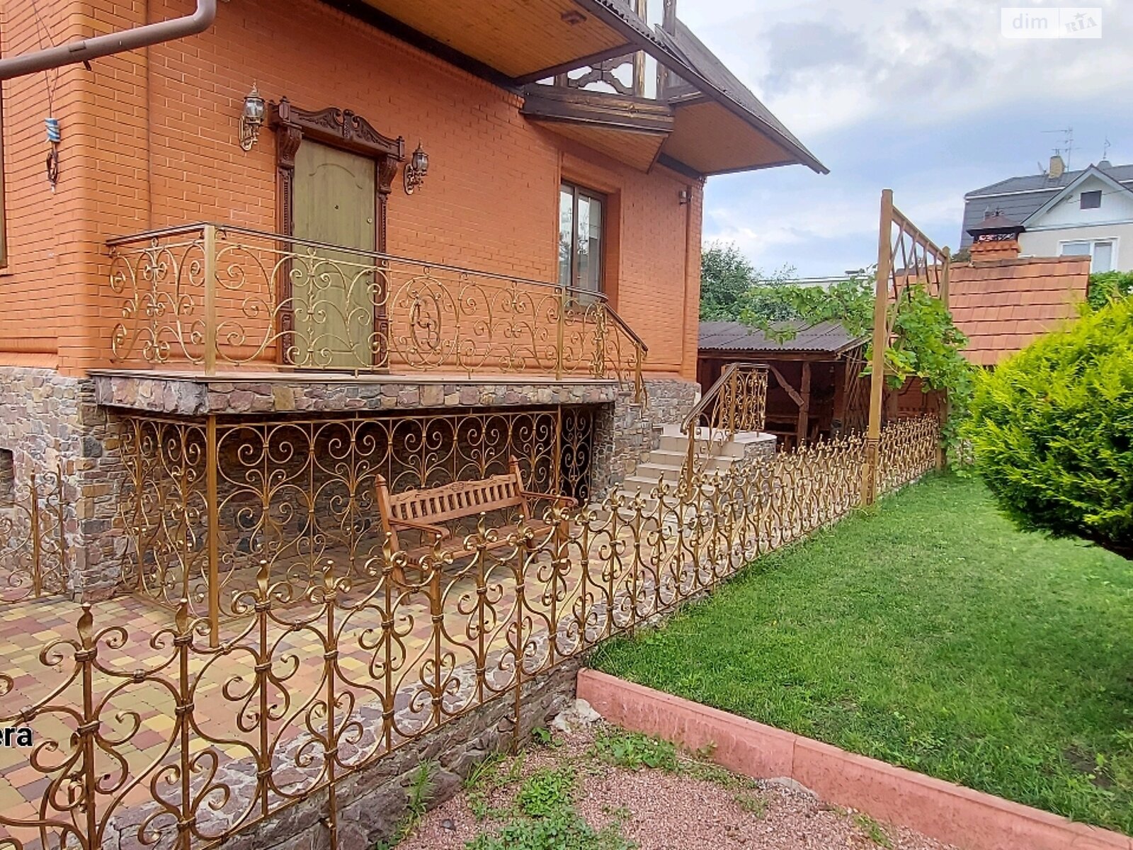 триповерховий будинок з ремонтом, 285 кв. м, цегла. Продаж в Києві, район Відрадний фото 1