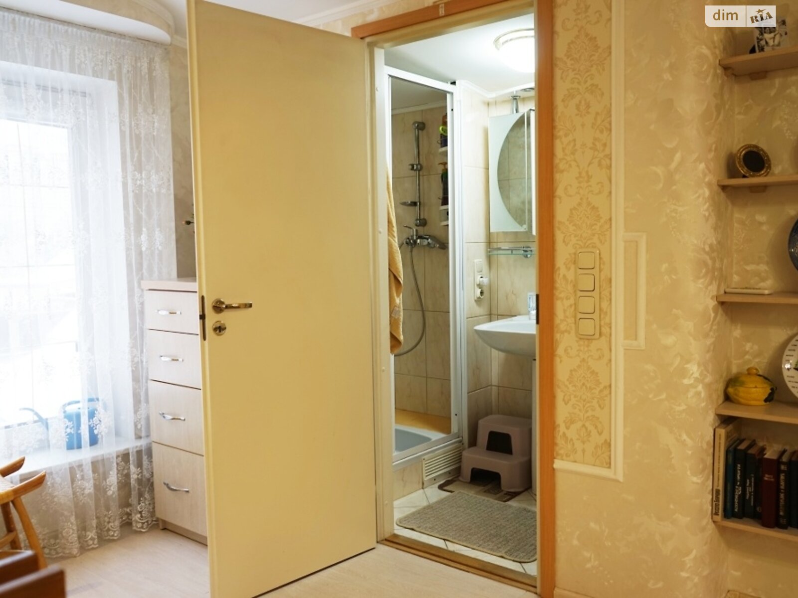 триповерховий будинок з опаленням, 430 кв. м, цегла. Продаж в Києві, район Відрадний фото 1 триповерховий будинок з опаленням, 430 кв. м, цегла. Продаж в Києві, район Відрадний фото 1