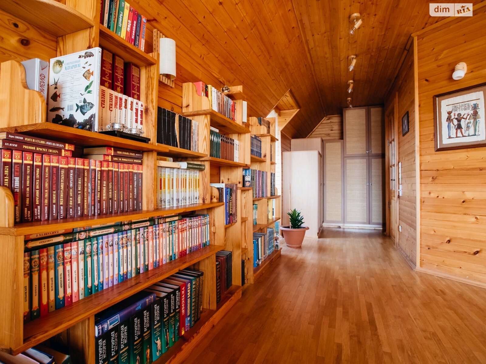 триповерховий будинок з опаленням, 430 кв. м, цегла. Продаж в Києві, район Відрадний фото 1 триповерховий будинок з опаленням, 430 кв. м, цегла. Продаж в Києві, район Відрадний фото 1