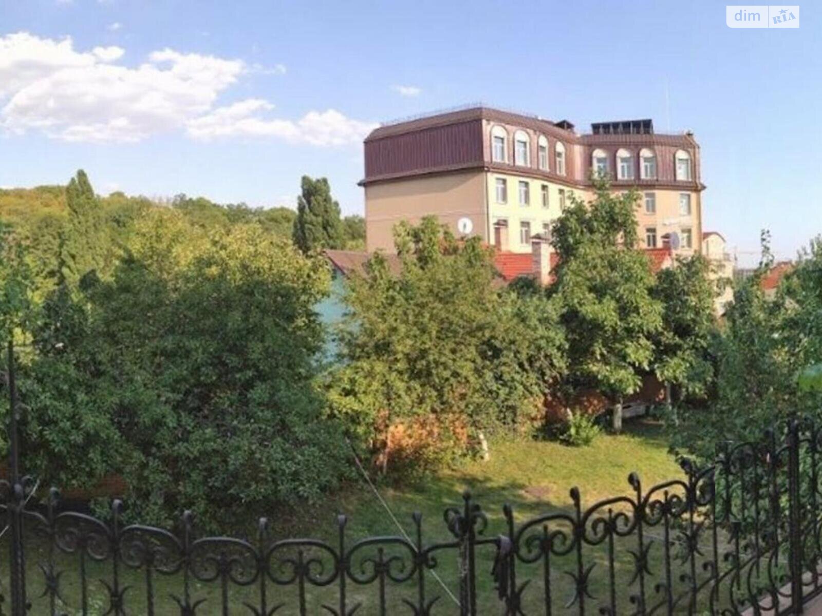 трехэтажный дом, 600 кв. м, кирпич. Продажа в Киеве район Печерск фото 1