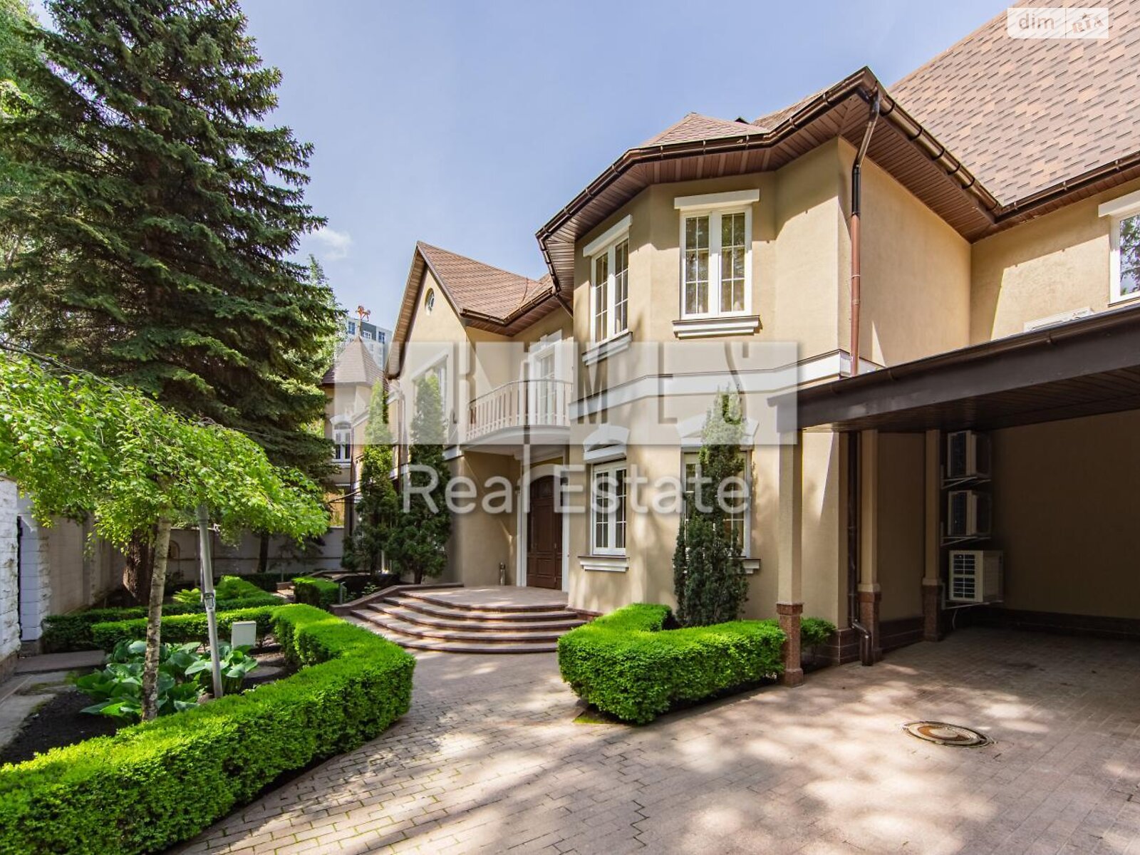 двоповерховий будинок з верандою, 1000 кв. м, цегла. Продаж в Києві, район Печерськ фото 1 двоповерховий будинок з верандою, 1000 кв. м, цегла. Продаж в Києві, район Печерськ фото 1