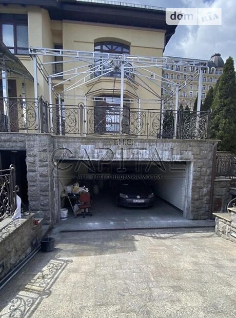 трехэтажный дом с балконом, 750 кв. м, кирпич. Продажа в Киеве район Печерский фото 1 трехэтажный дом с балконом, 750 кв. м, кирпич. Продажа в Киеве район Печерский фото 1