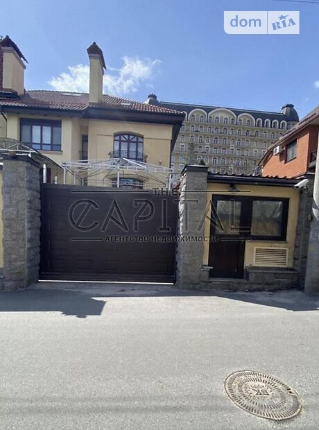 трехэтажный дом с балконом, 750 кв. м, кирпич. Продажа в Киеве район Печерский фото 1 трехэтажный дом с балконом, 750 кв. м, кирпич. Продажа в Киеве район Печерский фото 1